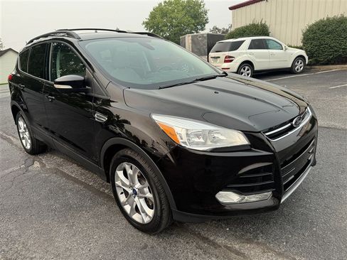 Used 2013 Ford Escape SEL AWD/4WD image 2