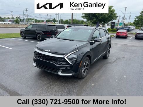 Certified 2025 Kia Sportage EX FWD image 3