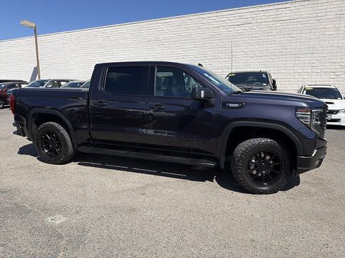 Used 2024 GMC Sierra 1500 SLT w/ Max Trailering Package AWD/4WD image 4