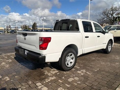 Used 2021 Nissan Titan S w/ S Utility Package image 3