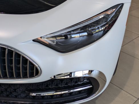 New 2026 Mercedes-Benz Maybach SL 680 image 4