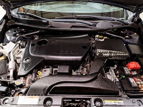 Used 2017 Nissan Altima 2.5 image 23
