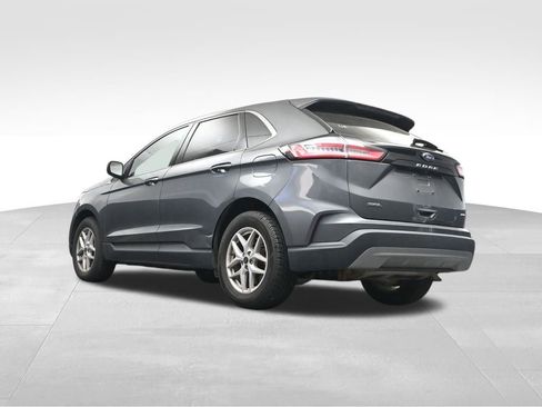 Used 2024 Ford Edge SEL image 12