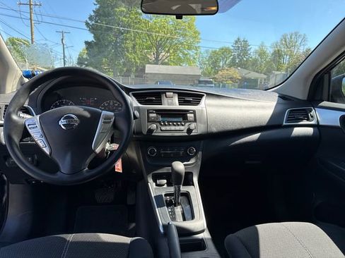 Used 2017 Nissan Sentra S FWD image 12