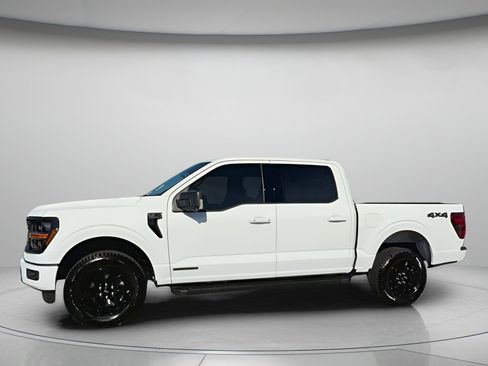 New 2025 Ford F150 XLT w/ Equipment Group 302A MID image 14