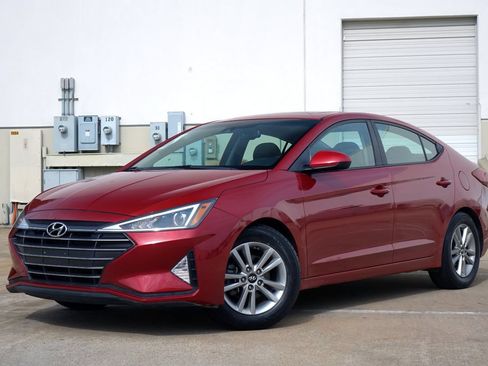 Used 2019 Hyundai Elantra Value Edition FWD image 2