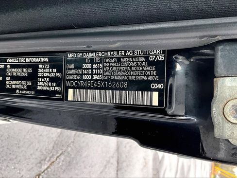 Used 2005 Mercedes-Benz G 500 image 35