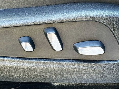 Used 2024 Cadillac XT5 Premium Luxury image 21