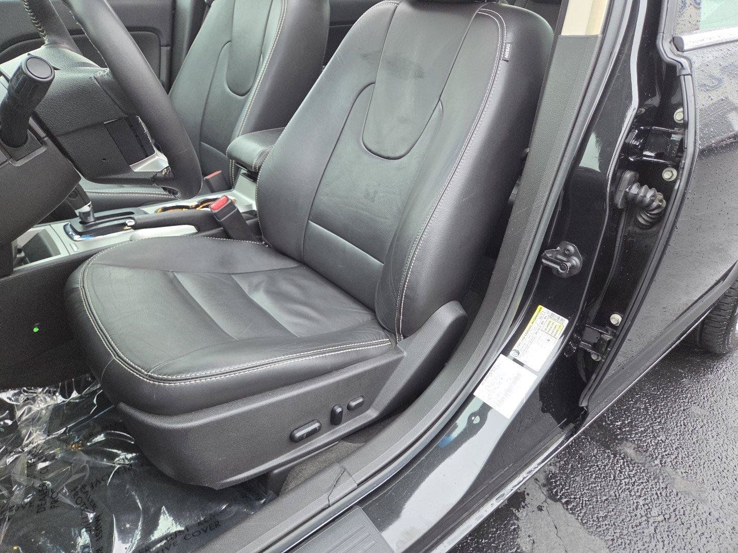 Used 2012 Ford Fusion SEL FWD image 19