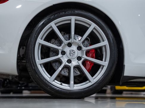 Used 2013 Porsche 911 Carrera S RWD image 15