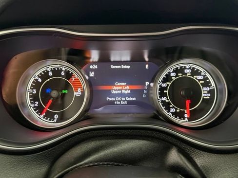Used 2020 Jeep Cherokee Limited w/ Luxury Group AWD/4WD image 37
