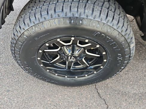 Used 2013 Toyota Tacoma Base w/ TRD Off-Road Pkg image 10