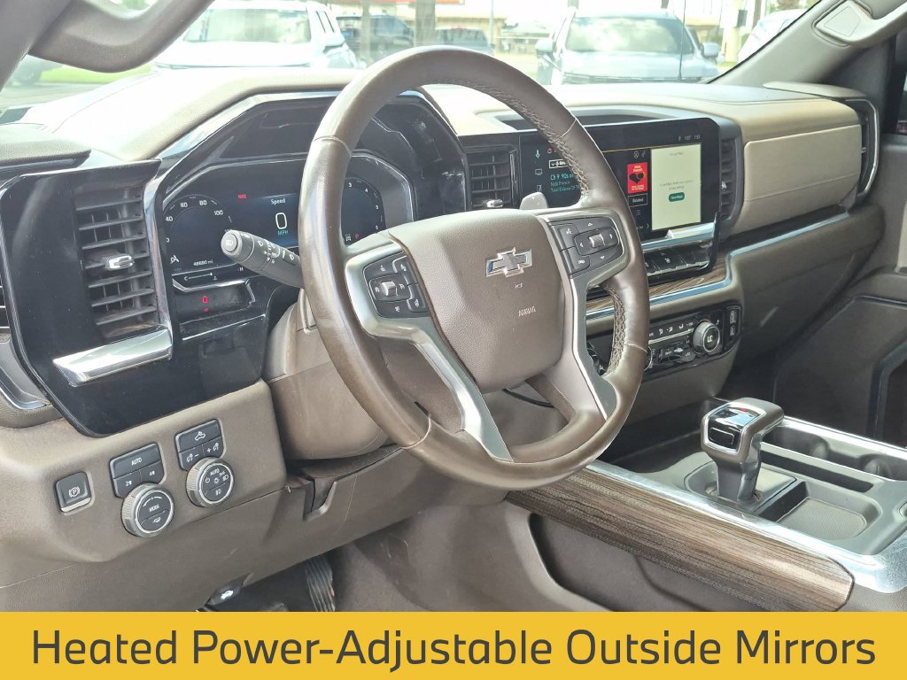 Used 2024 Chevrolet Silverado 1500 RST AWD/4WD image 35