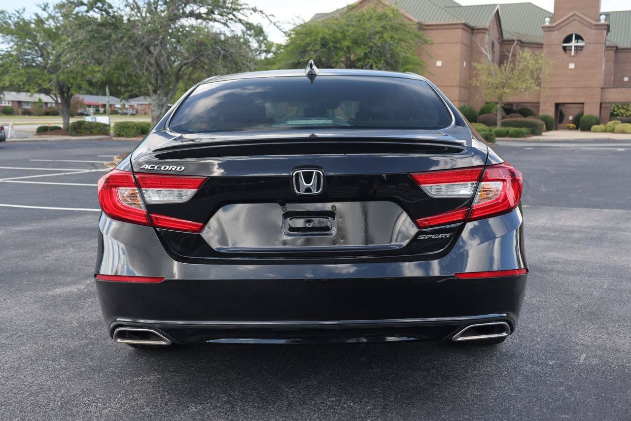 Used 2022 Honda Accord Sport image 4