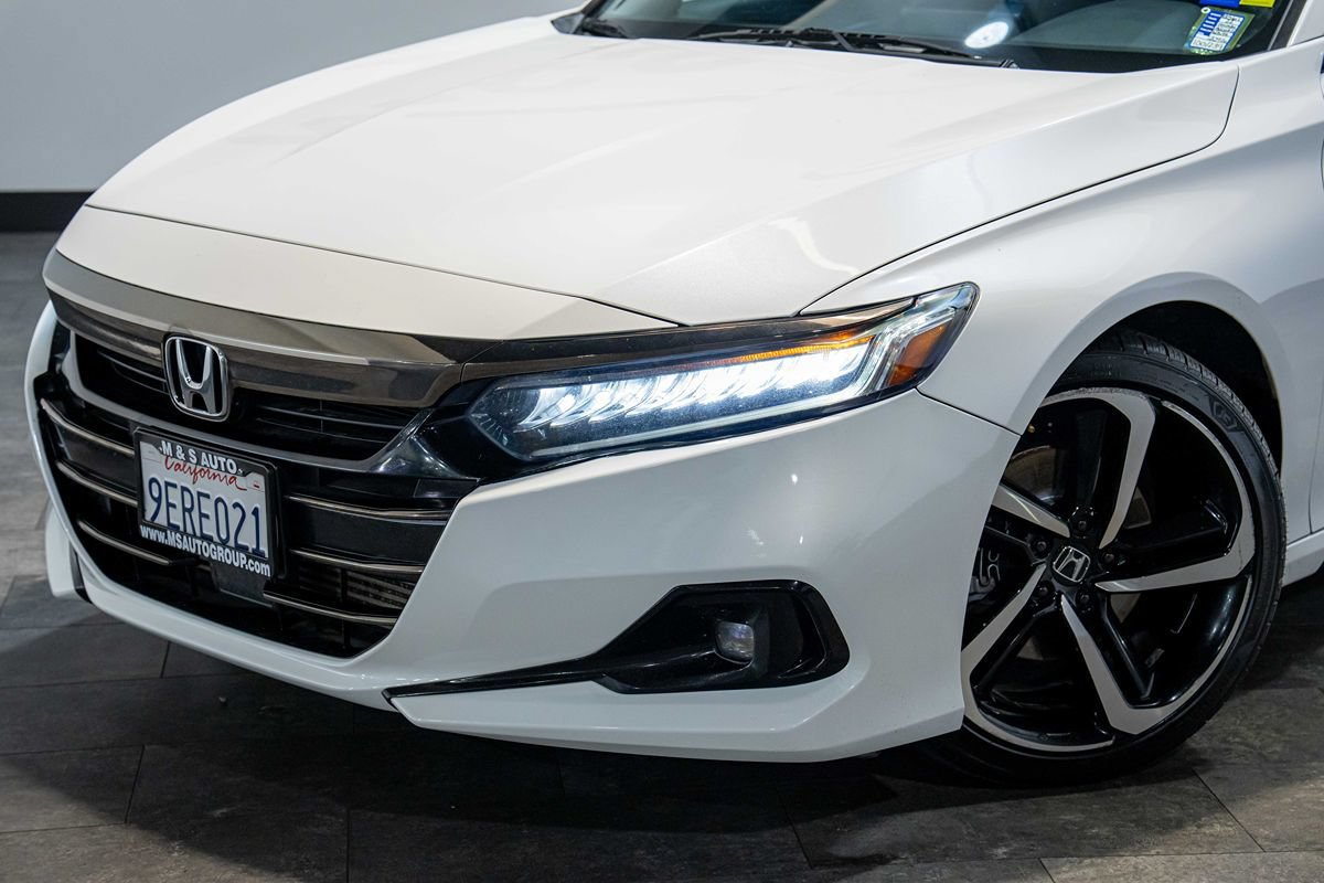 Used 2022 Honda Accord Sport image 10