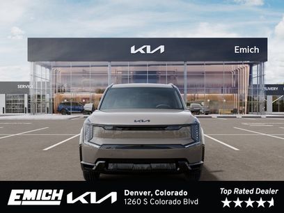 New 2026 Kia EV9 Land
