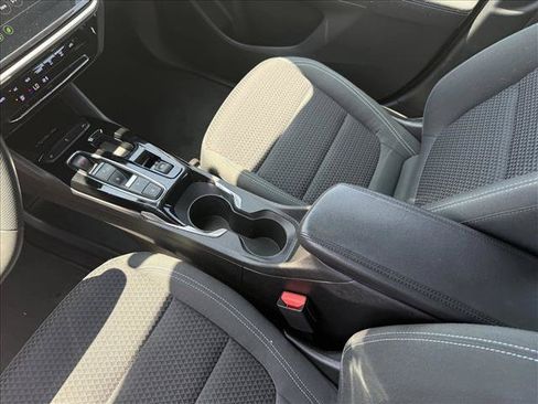 Used 2022 Chevrolet Bolt EUV LT FWD image 15