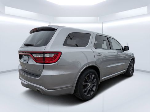 Used 2018 Dodge Durango R/T w/ Trailer Tow Group IV image 3