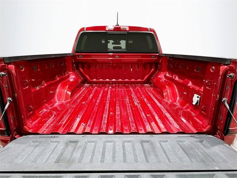 Used 2024 GMC Canyon Elevation w/ Convenience Package image 27