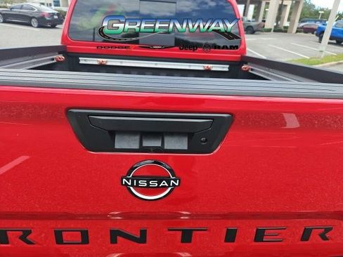 Used 2026 Nissan Frontier SV w/ SV Convenience Package RWD image 6