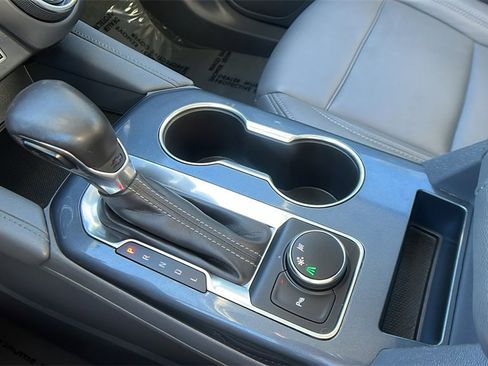 Certified 2020 Chevrolet Blazer LT image 29