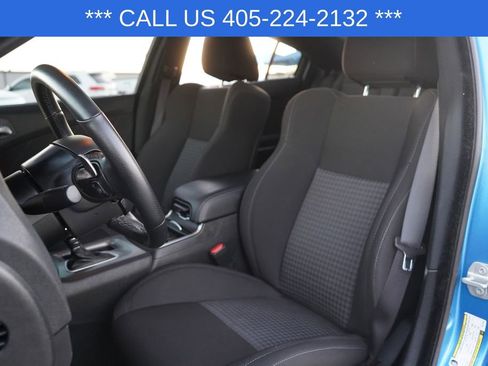 Used 2023 Dodge Charger R/T w/ Navigation & Travel Group image 24