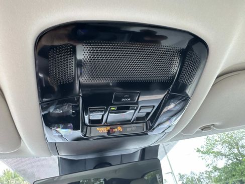 Used 2024 Lexus RX 350 Premium Plus w/ Convenience Package FWD image 28