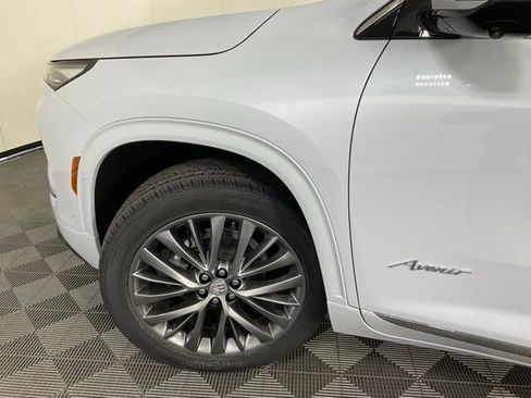 New 2026 Buick Enclave Avenir w/ Super Cruise Package image 38