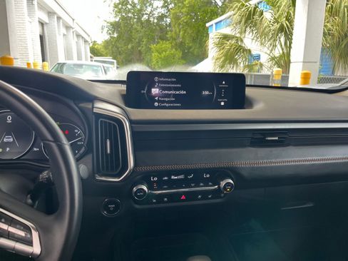 Used 2025 MAZDA CX-50 2.5 Hybrid w/ Premium Plus Pkg image 17