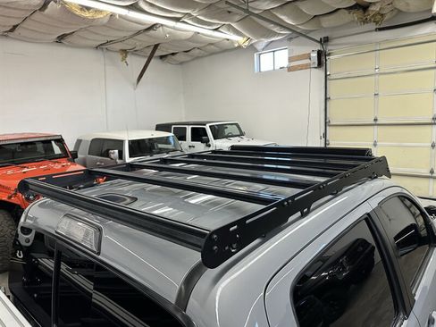 Used 2017 Toyota Tacoma TRD Pro AWD/4WD image 36