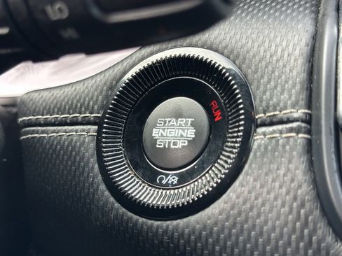 Used 2022 Jeep Compass Altitude w/ Sun and Sound Group image 31