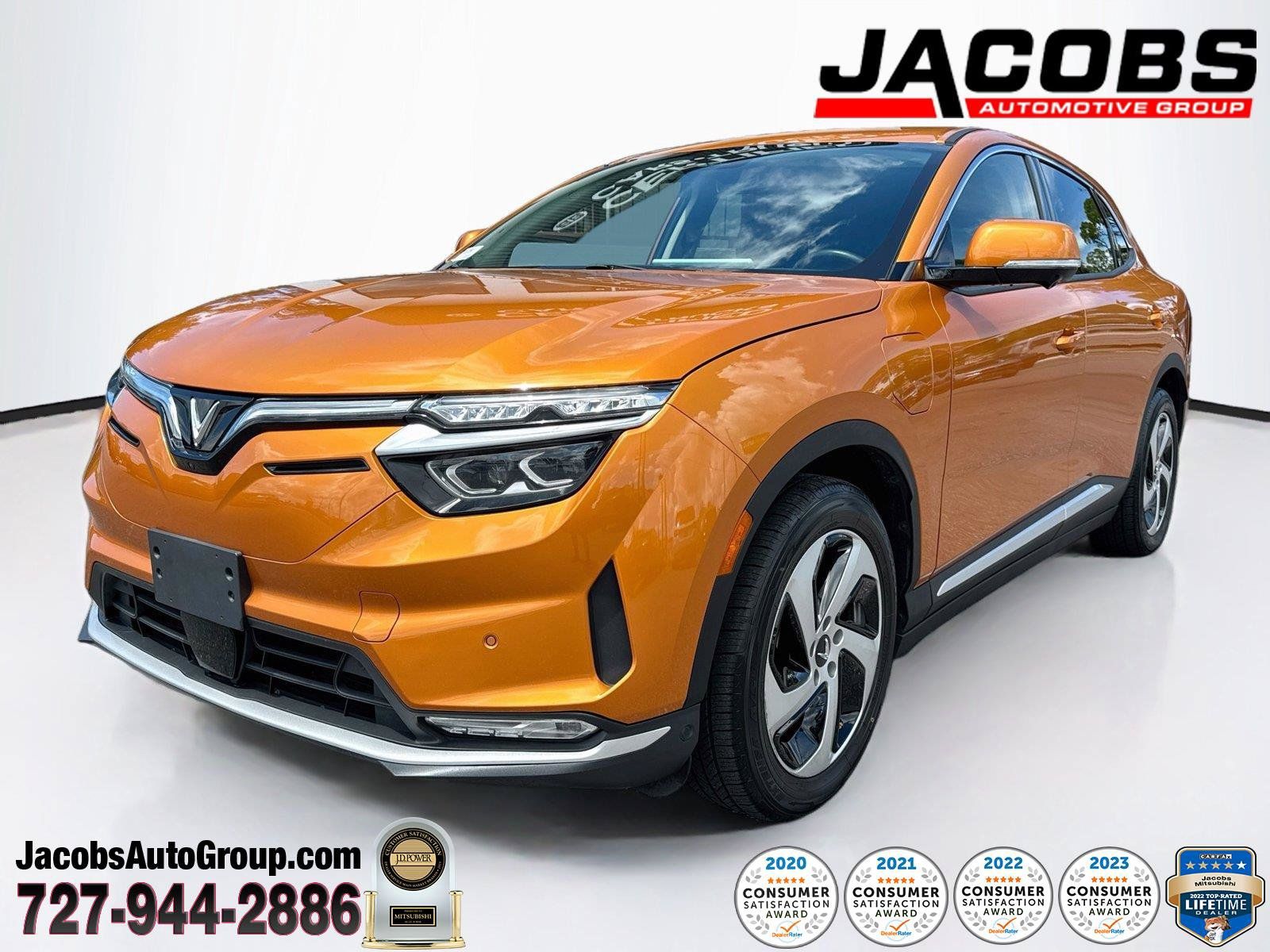 Used 2024 VinFast VF 8 Eco AWD/4WD image 1