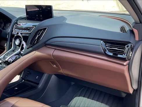 Used 2024 Acura RDX SH-AWD w/ Technology Package image 17