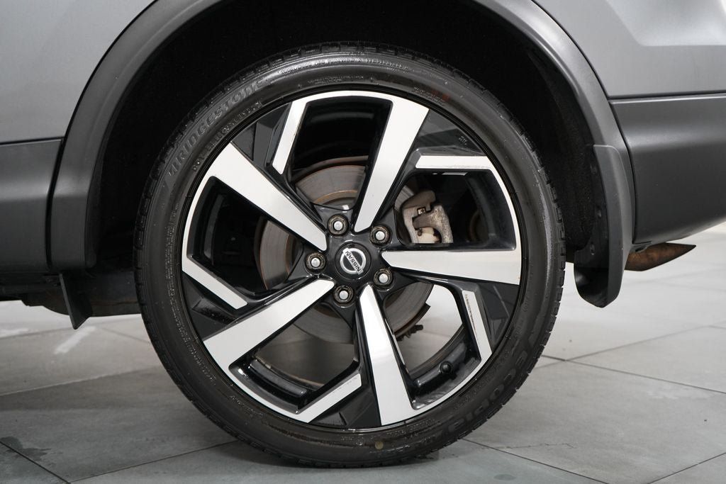 Used 2022 Nissan Rogue Sport SL AWD/4WD image 34