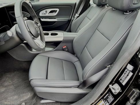 New 2026 Mercedes-Benz CLA 250+ image 17