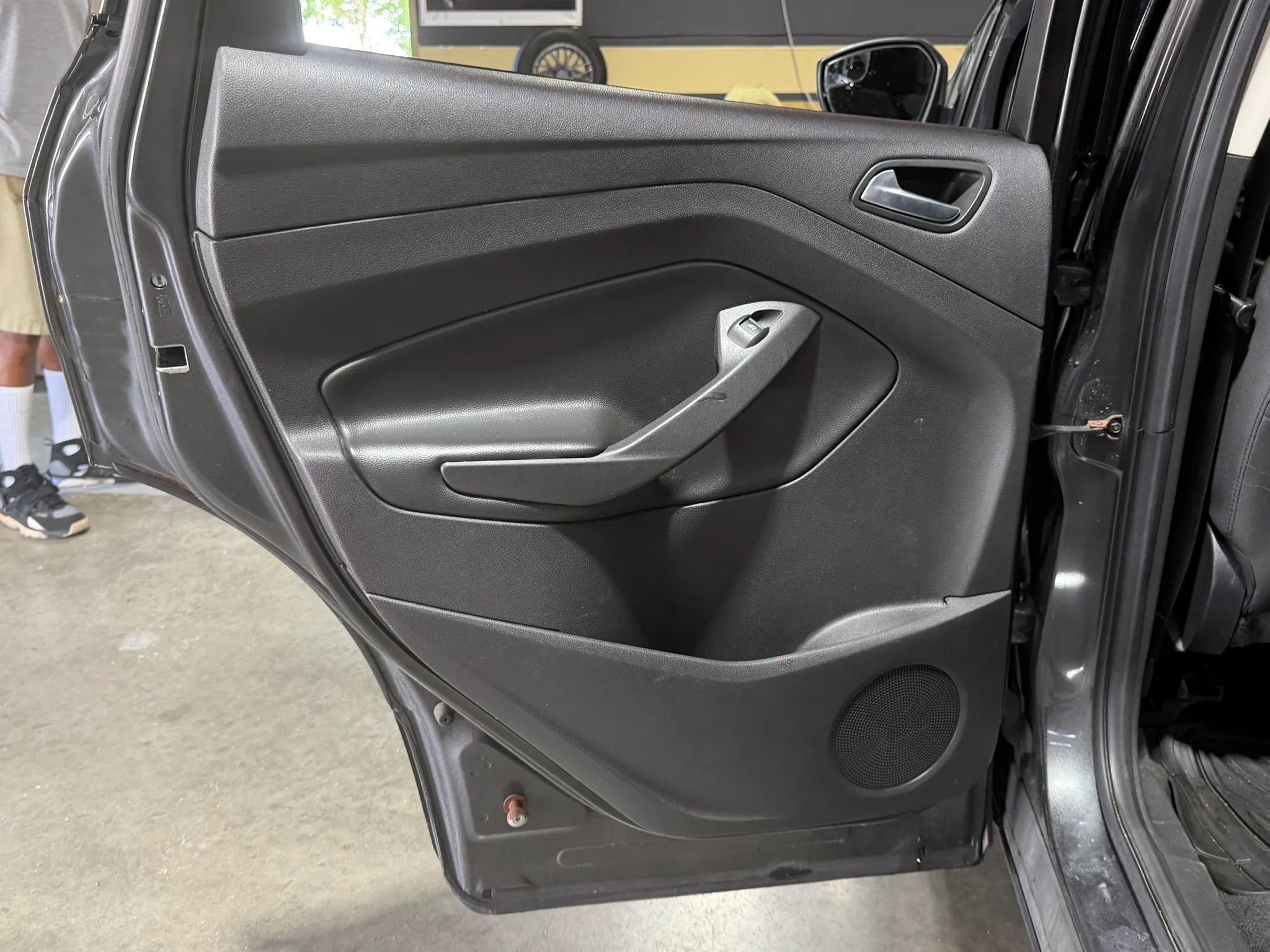 Used 2018 Ford Escape SE w/ SE Sync 3 Package AWD/4WD image 15