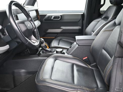Used 2022 Ford Bronco Badlands AWD/4WD image 10