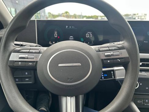 Used 2025 Hyundai Sonata SEL FWD image 14