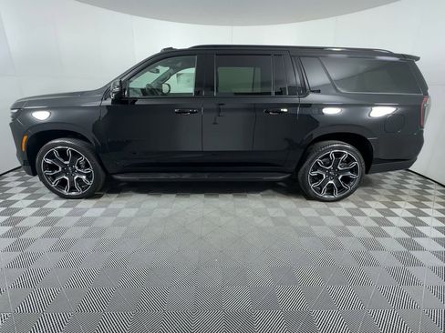 New 2026 Chevrolet Suburban RST w/ RST Capability Package image 65