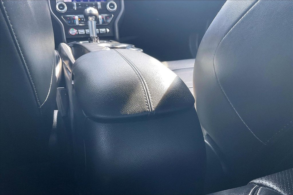 Used 2022 Ford Mustang Premium RWD image 40