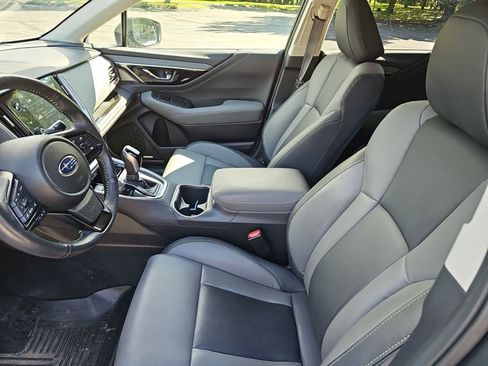 Used 2024 Subaru Outback Onyx Edition AWD/4WD image 17