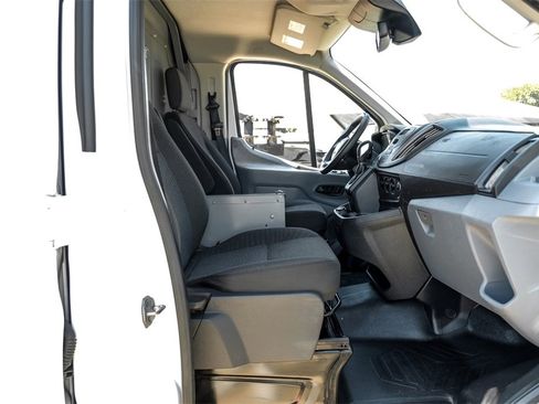 Used 2018 Ford Transit 150 130 Low Roof image 31