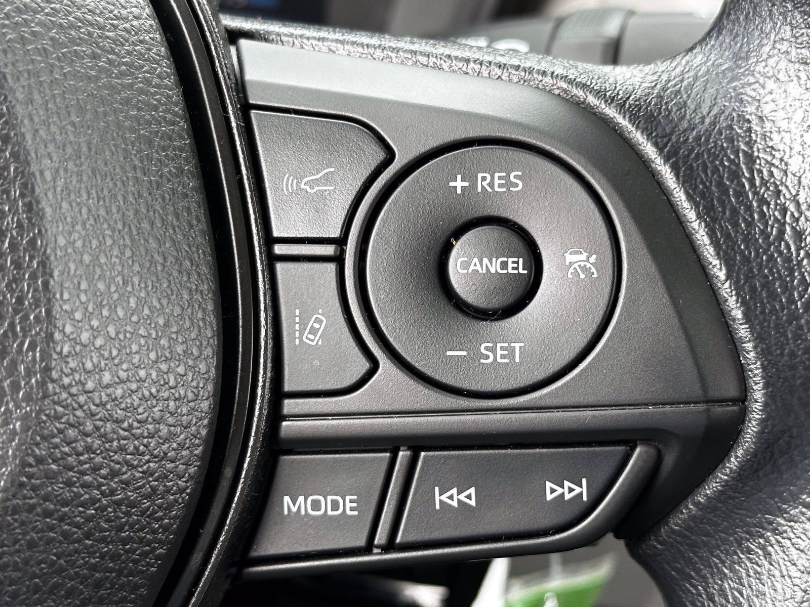 Certified 2022 Toyota Corolla LE FWD image 22