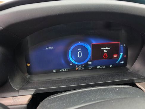 Used 2020 Ford Explorer Platinum w/ Premium Technology Package image 13