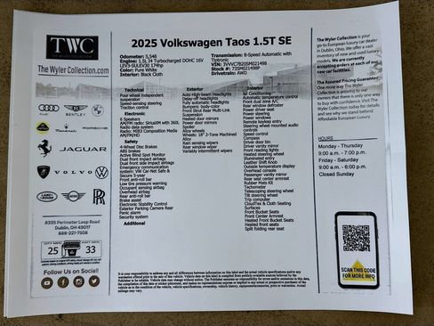 Used 2025 Volkswagen Taos SE w/ Panoramic Sunroof Package AWD/4WD image 45