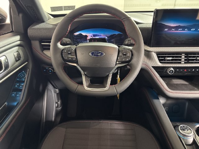 New 2026 Ford Explorer ST-Line w/ ST-Line Street Pack AWD/4WD image 22