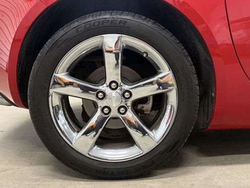 Used 2008 Pontiac Solstice Convertible w/ Premium Package RWD image 36