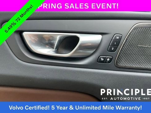 Certified 2023 Volvo XC60 B5 Plus FWD image 28