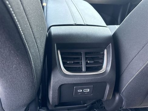 Certified 2024 Chevrolet Blazer LT w/ Convenience Package FWD image 20