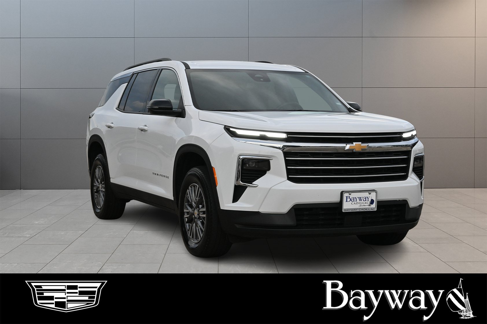 Used 2026 Chevrolet Traverse LT FWD image 4